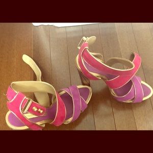 Bcbg high heel wooden heel sandals
